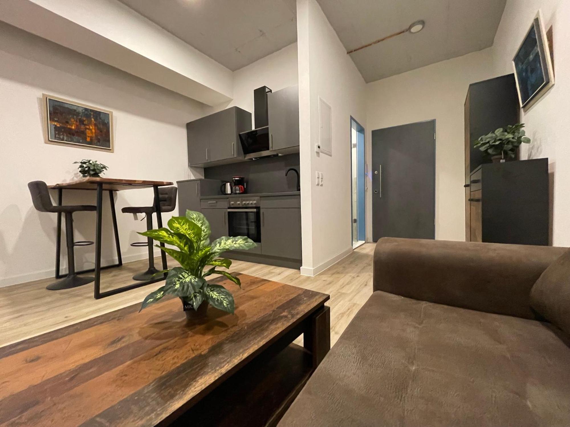 Wunderschoenes Apartment Am Schloessle Zentrum ฟอร์ซไฮม์ ภายนอก รูปภาพ