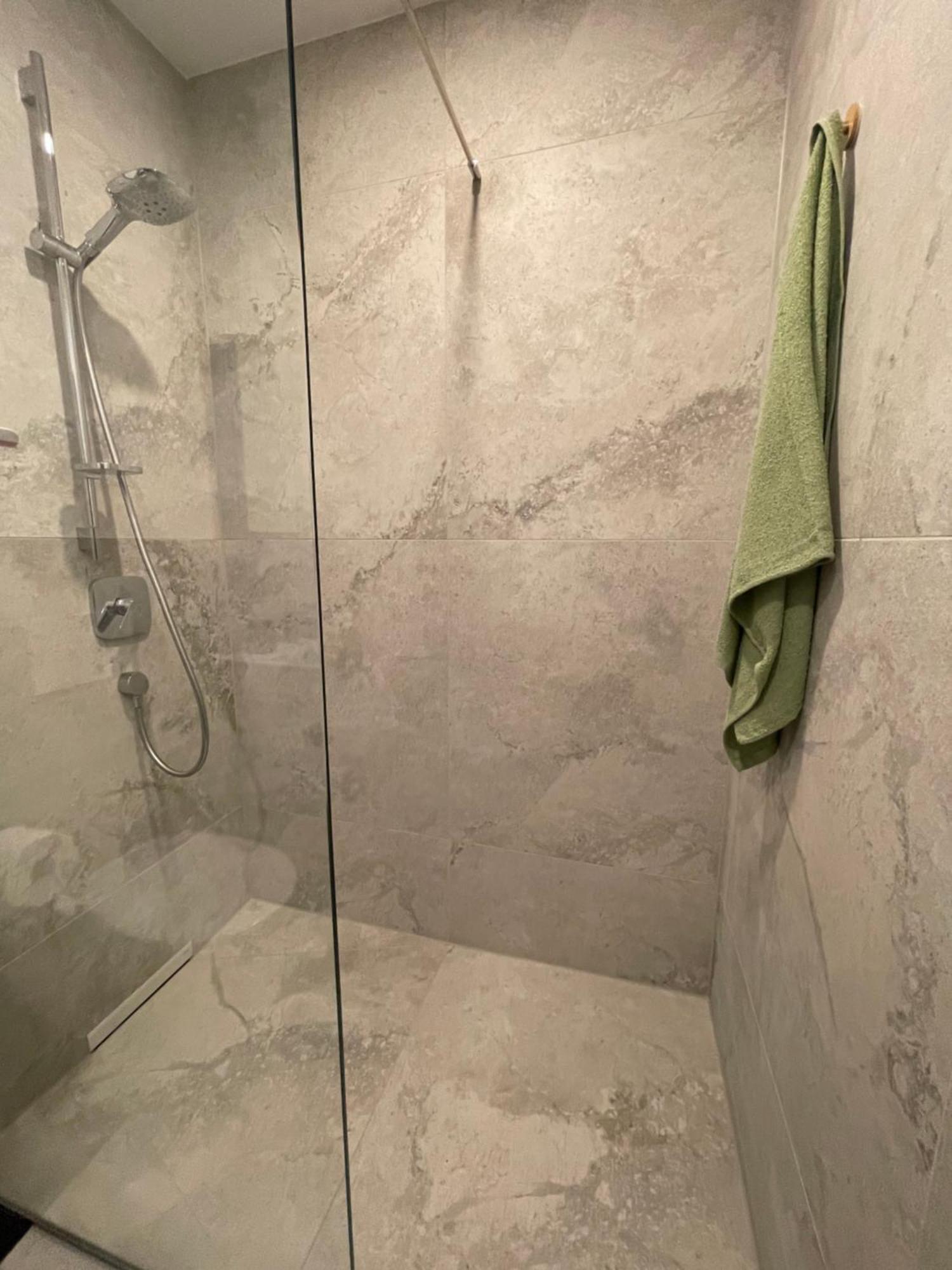 Wunderschoenes Apartment Am Schloessle Zentrum ฟอร์ซไฮม์ ภายนอก รูปภาพ